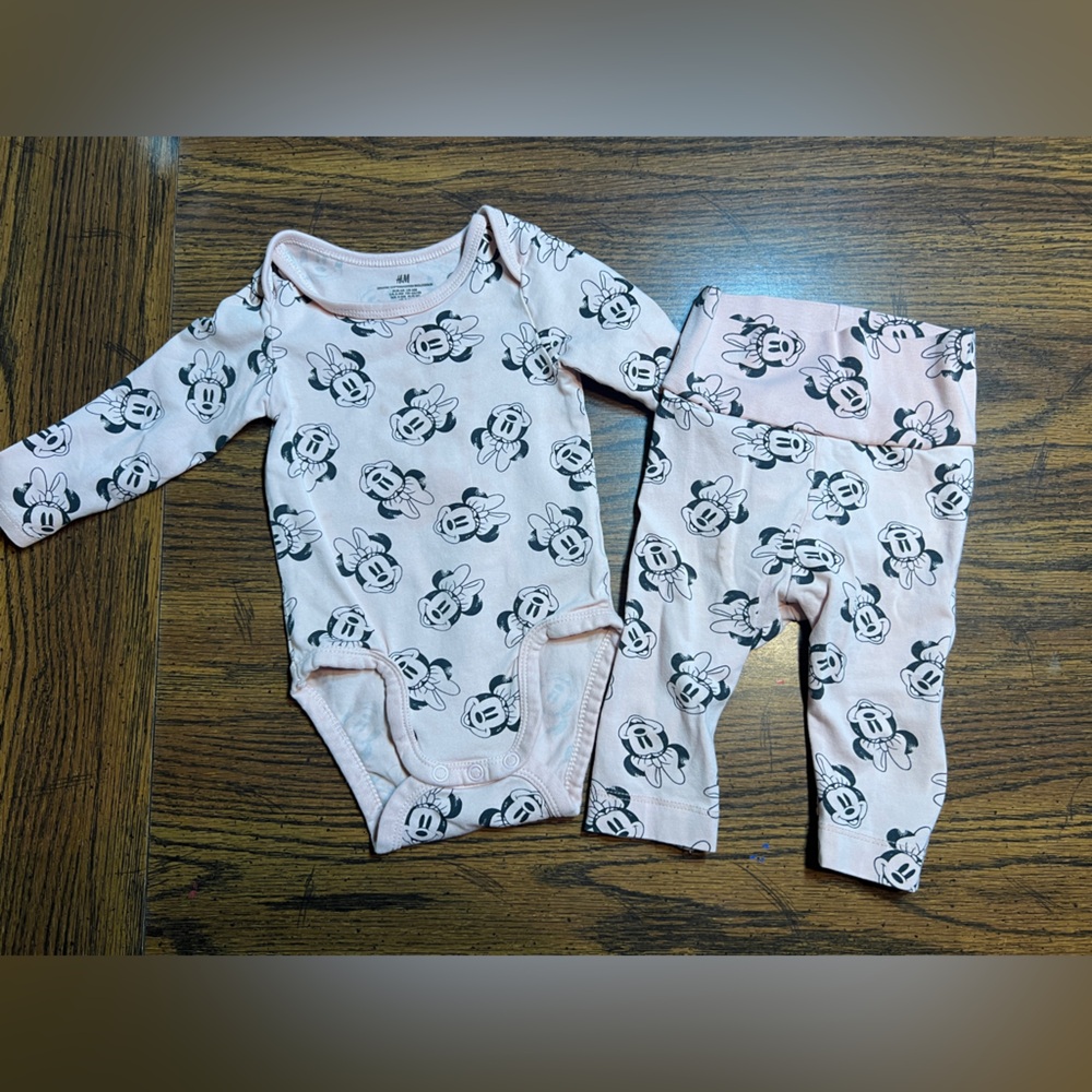 H&M girls pink mini mouse matching outfit set 6 months B1G1 50% off